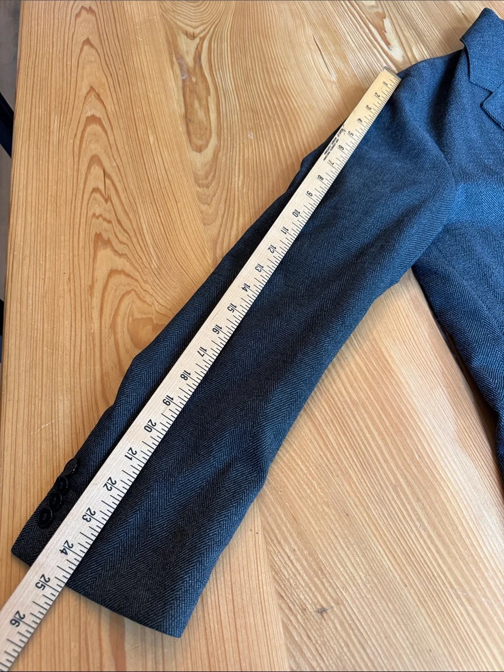 Men's Gray Herringbone‎ Blazer - Classic Two-Button Jacket